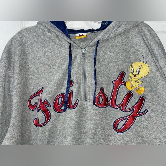 Vintage Looney Tunes Tweety "Feisty" Pullover - Picture 4 of 6